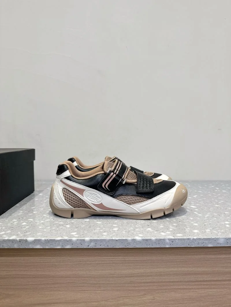 Effortless Untitlab Shoes 7116
