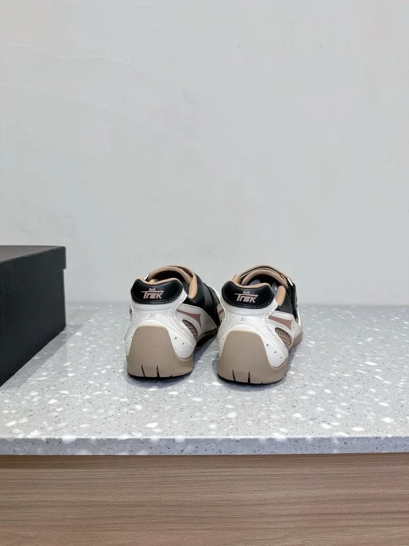 Effortless Untitlab Shoes 7116
