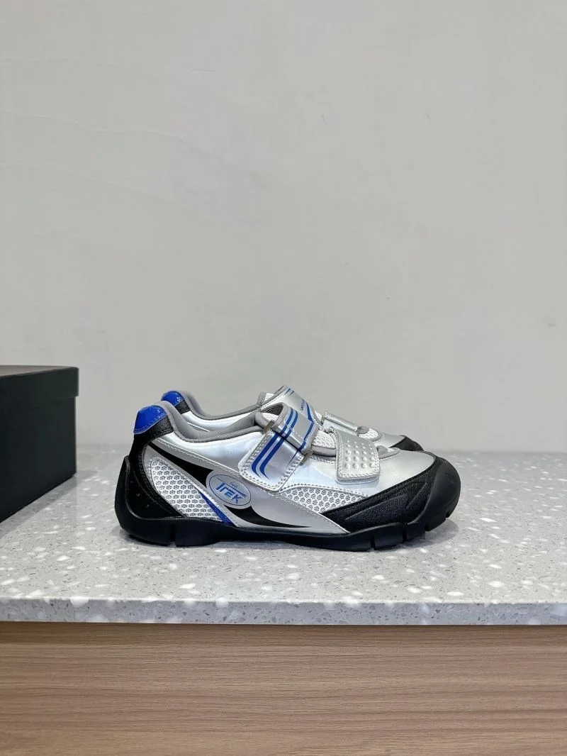 Elegant Untitlab Shoes 7105