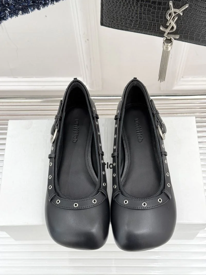 EyeCatching Untitlab Shoes 7107