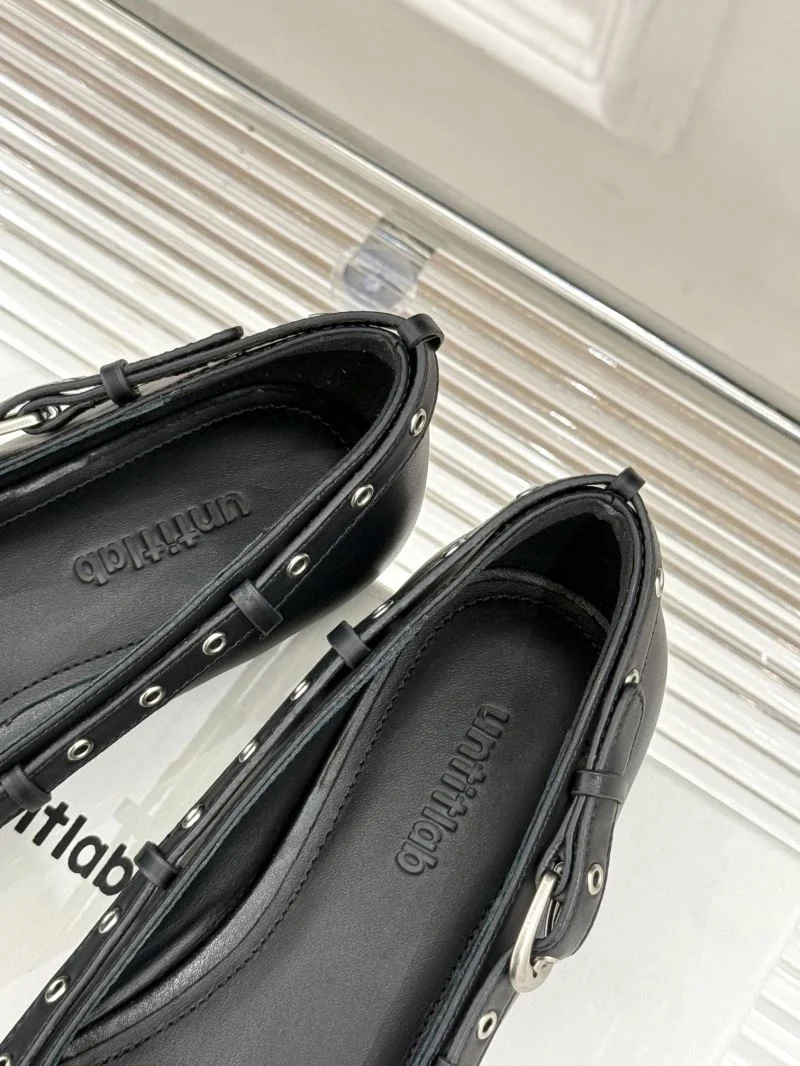 EyeCatching Untitlab Shoes 7107
