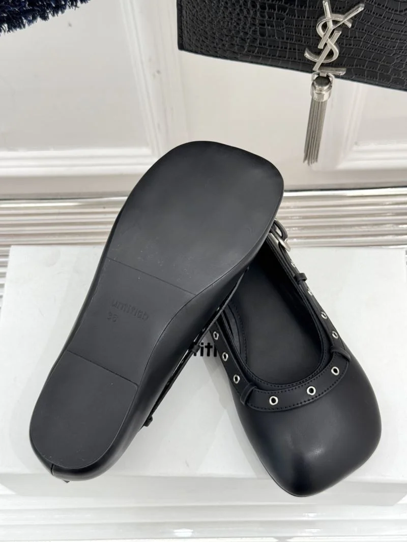 EyeCatching Untitlab Shoes 7107