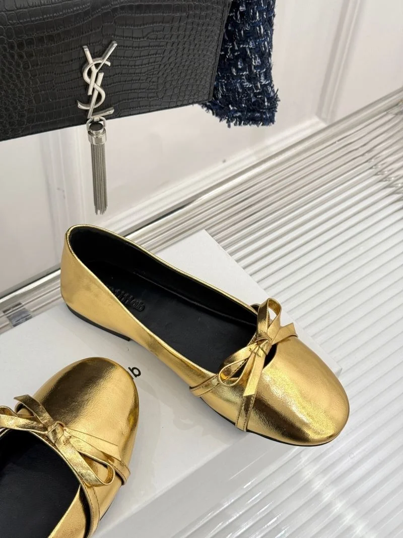 Cozy Untitlab Shoes 7217