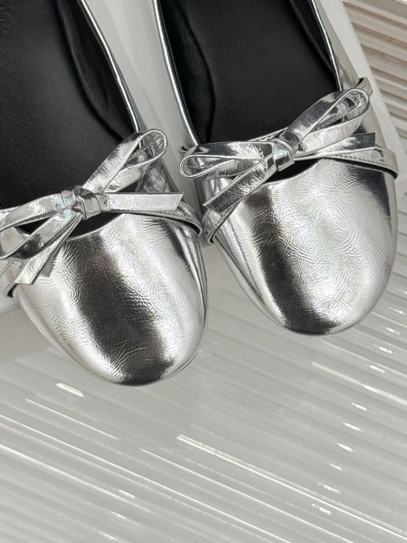 Snug Untitlab Shoes 7109