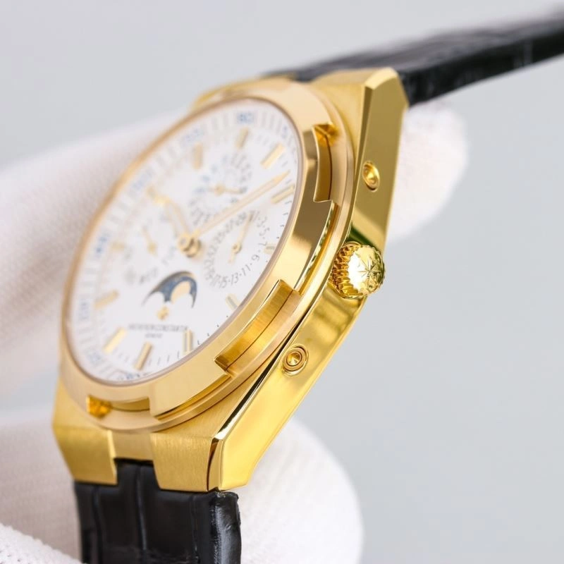 VACHERON CONSTANTIN Watches StreetReady 206732