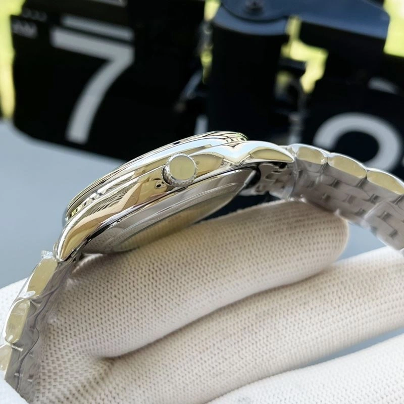 VACHERON CONSTANTIN Watches DailyWear 206725