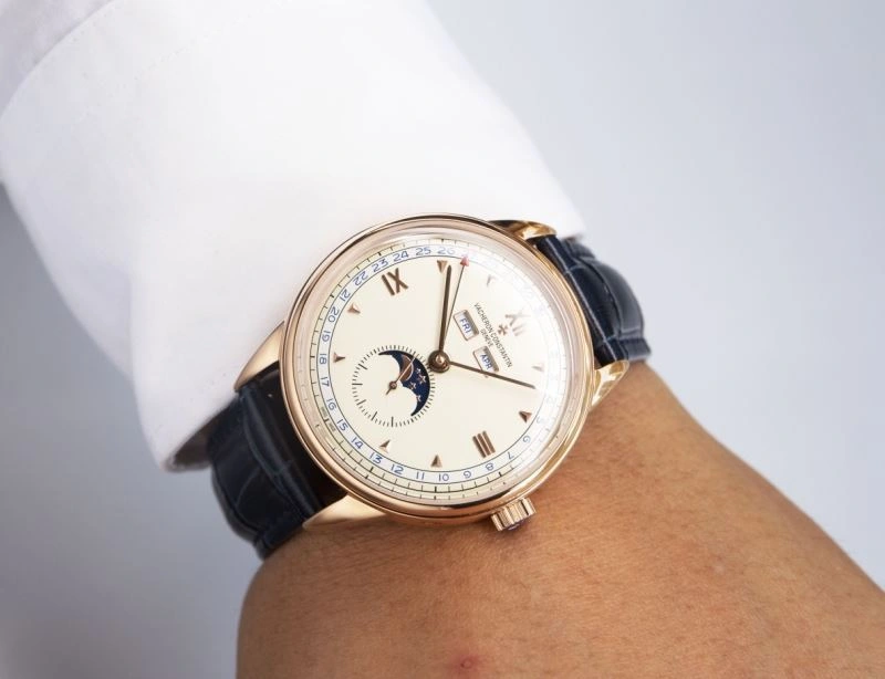 VACHERON CONSTANTIN Watches SunProtective 206699