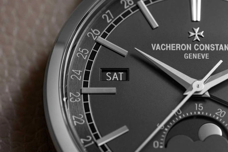 Snug VACHERON CONSTANTIN Watches 206697
