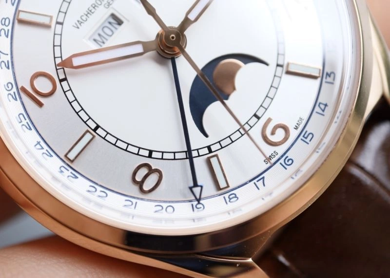 Effortless VACHERON CONSTANTIN Watches 206703