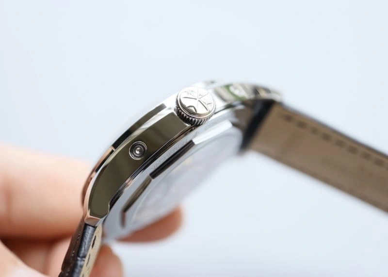 VACHERON CONSTANTIN Watches EyeCatching 206692