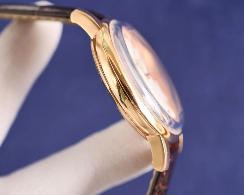 UrbanChic VACHERON CONSTANTIN Watches 206646