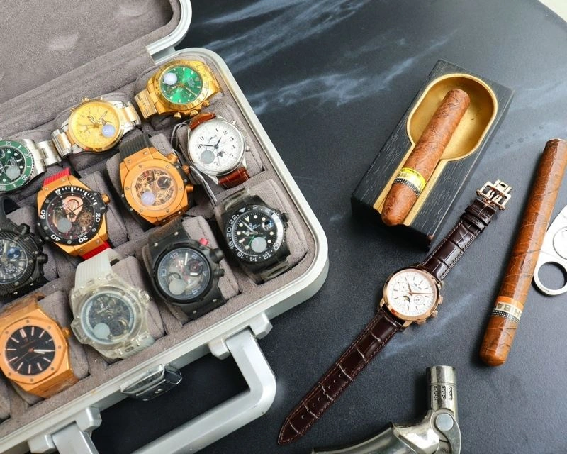 VACHERON CONSTANTIN Watches AllSeason 206570