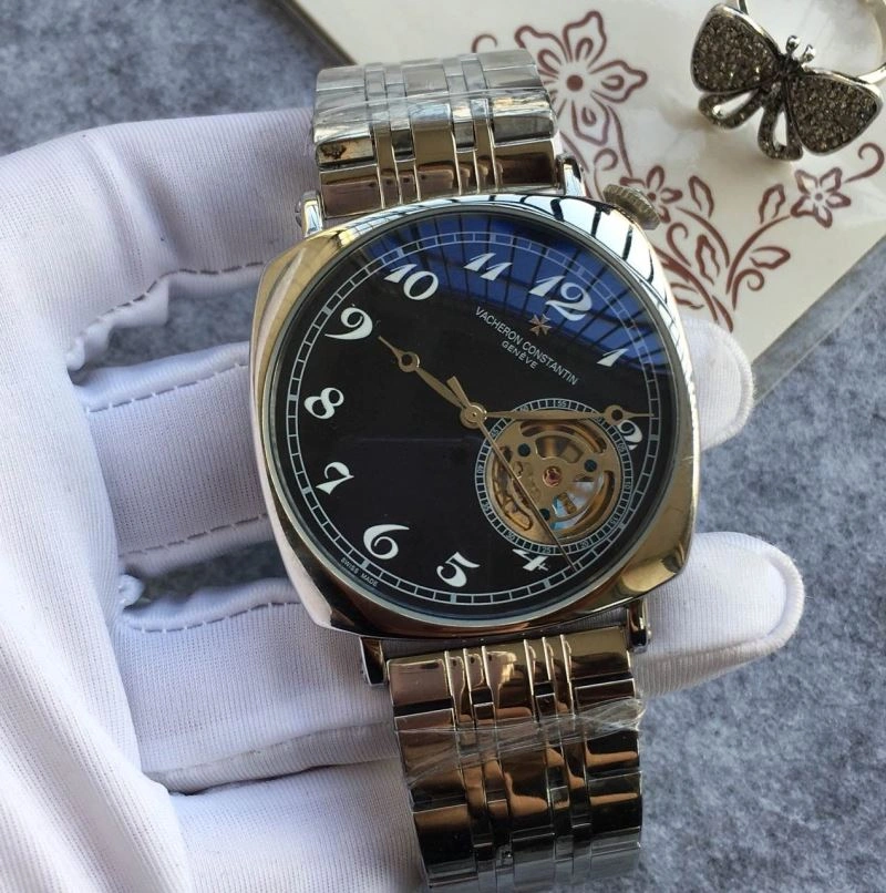 Sleek VACHERON CONSTANTIN Watches 206355