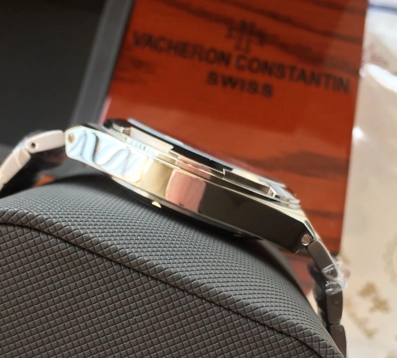VACHERON CONSTANTIN Watches MoistureWicking 206287