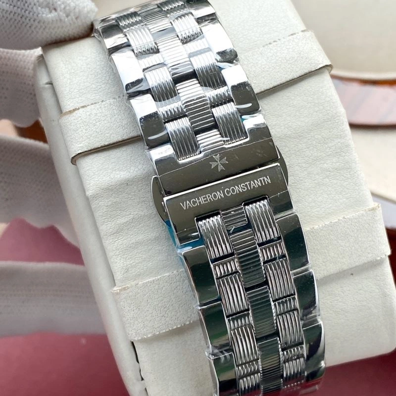 FashionForward VACHERON CONSTANTIN Watches 206227