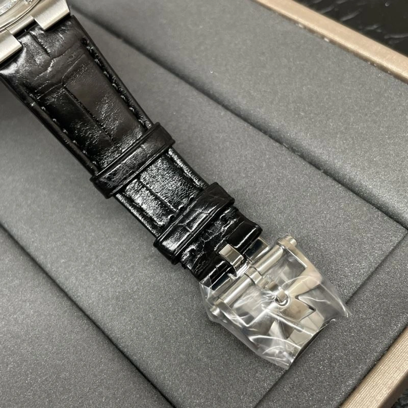 VACHERON CONSTANTIN Watches Chic 206146