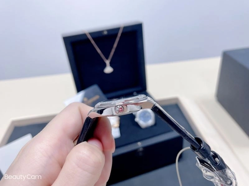 VACHERON CONSTANTIN Watches Upgraded 206130
