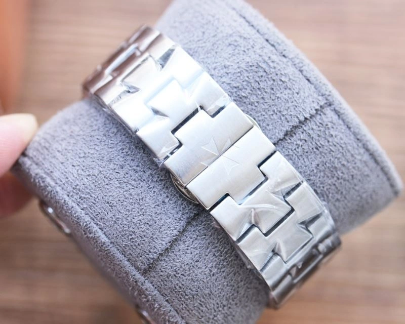 VACHERON CONSTANTIN Watches Cozy 206002