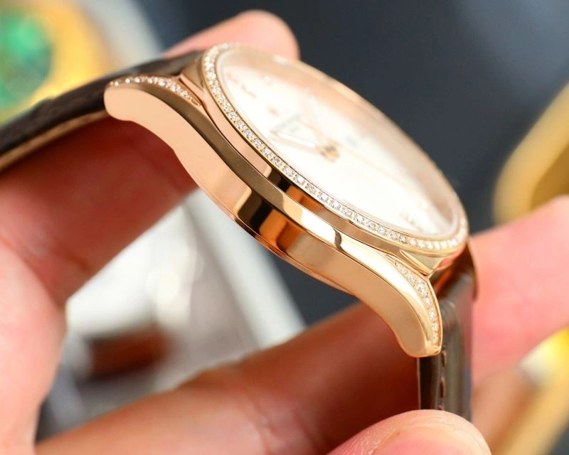 Trendsetting VACHERON CONSTANTIN Watches 206007