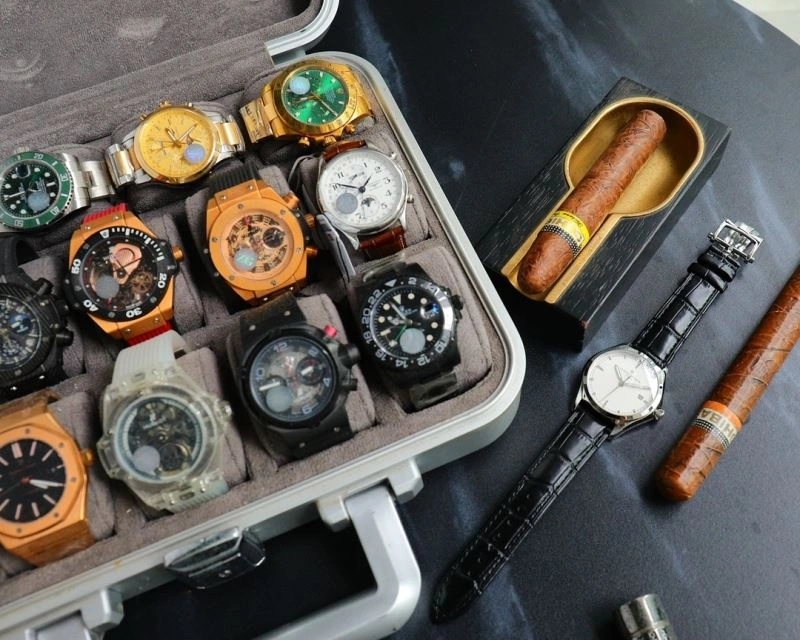 VACHERON CONSTANTIN Watches Youthful 206000
