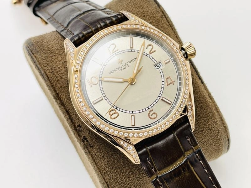 Bold VACHERON CONSTANTIN Watches 205948