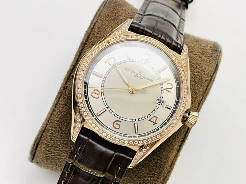 Bold VACHERON CONSTANTIN Watches 205948
