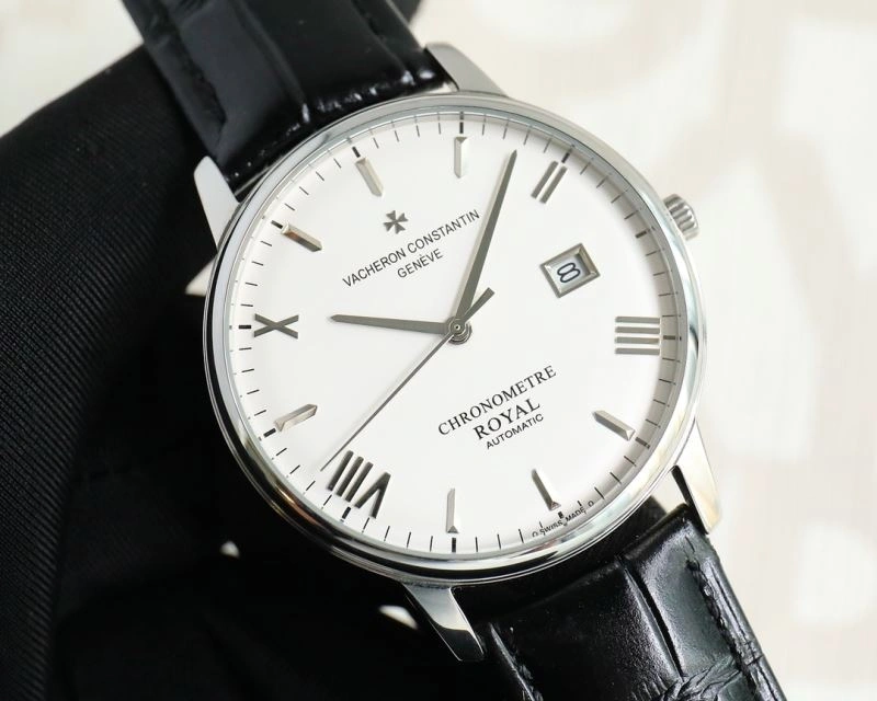 Minimalist VACHERON CONSTANTIN Watches 205852