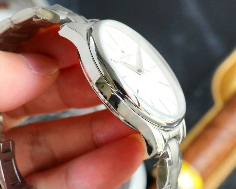 Lightweight VACHERON CONSTANTIN Watches 205809