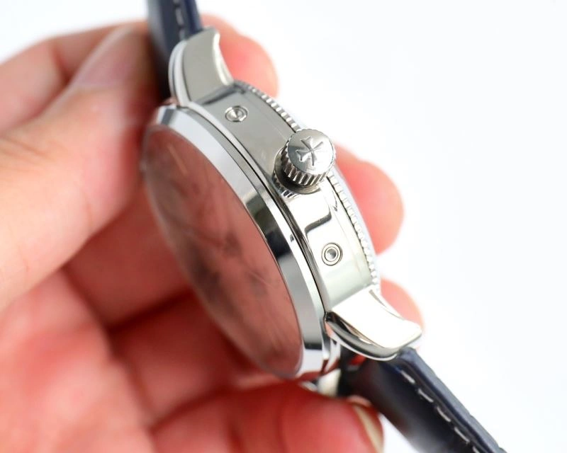 Sleek VACHERON CONSTANTIN Watches 205793