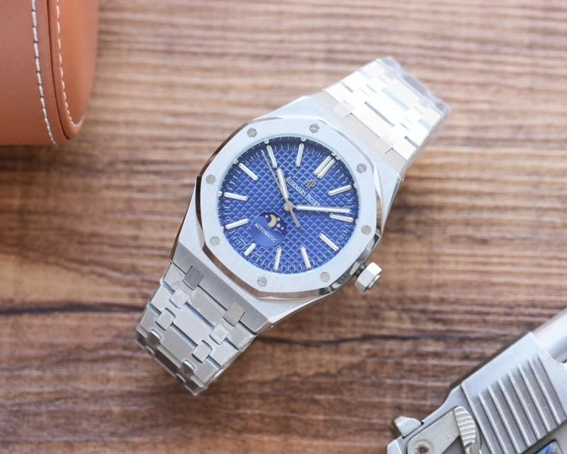 Seasonal VACHERON CONSTANTIN Watches 205767