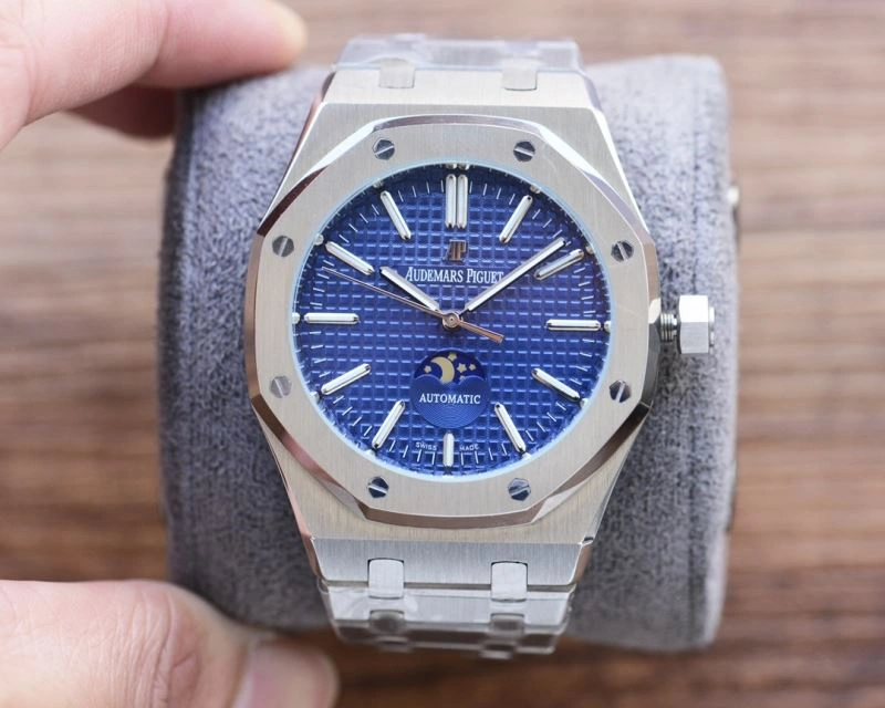Seasonal VACHERON CONSTANTIN Watches 205767