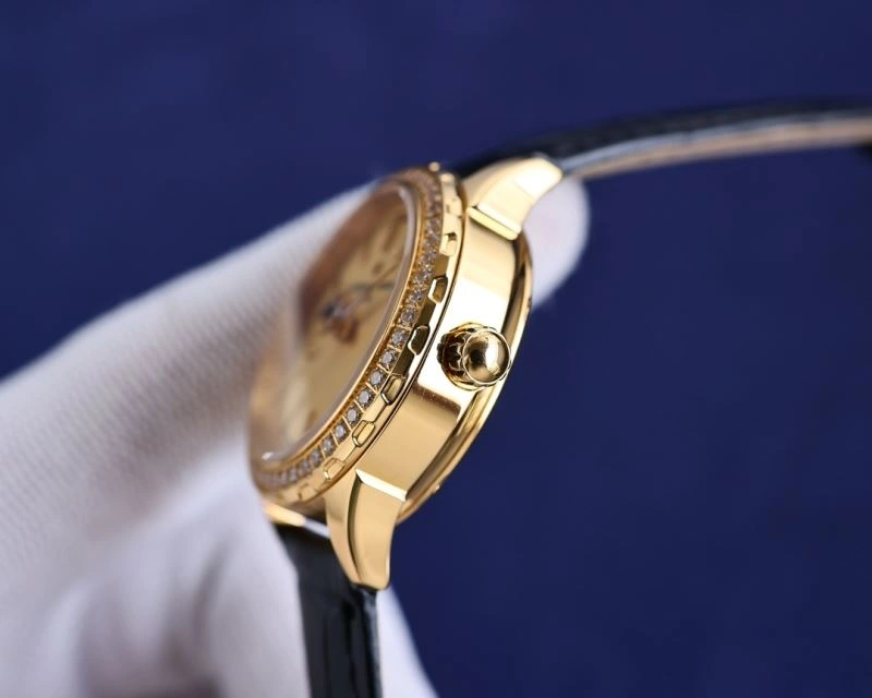 VACHERON CONSTANTIN Watches Sophisticated 205736