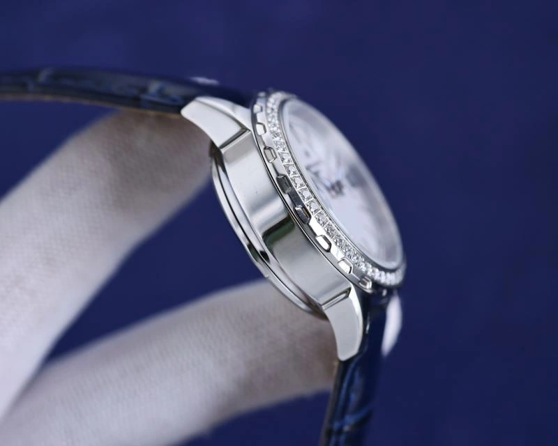 VACHERON CONSTANTIN Watches Trendy 205748