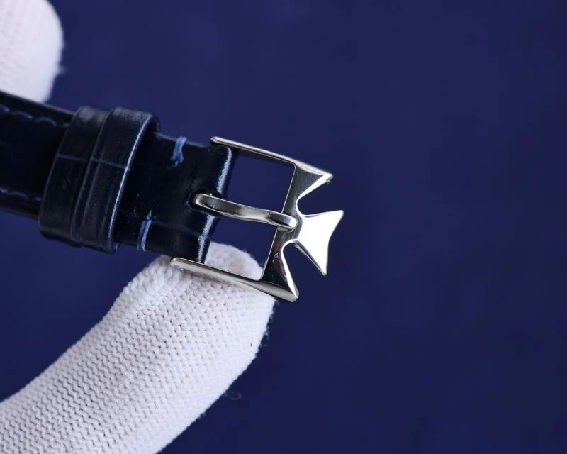 VACHERON CONSTANTIN Watches Trendy 205748