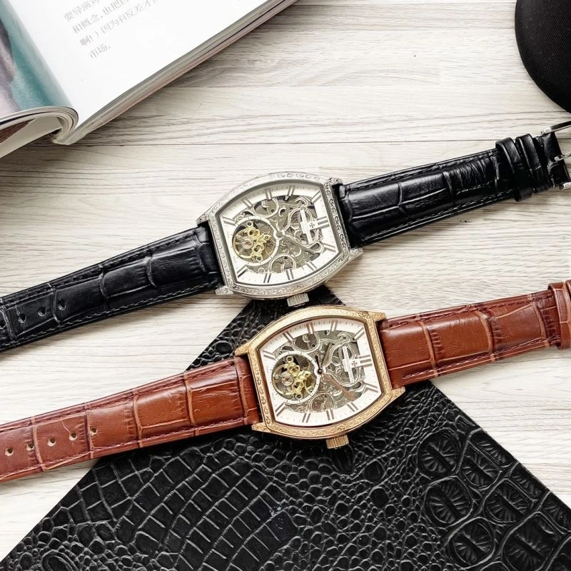 Snug VACHERON CONSTANTIN Watches 205731