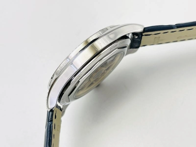 VACHERON CONSTANTIN Watches Cozy 205723