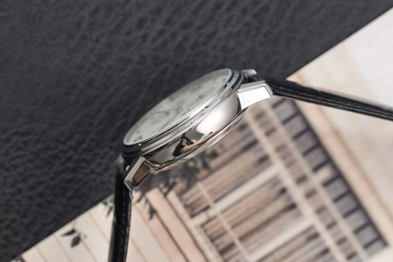 ModernLook VACHERON CONSTANTIN Watches 205725