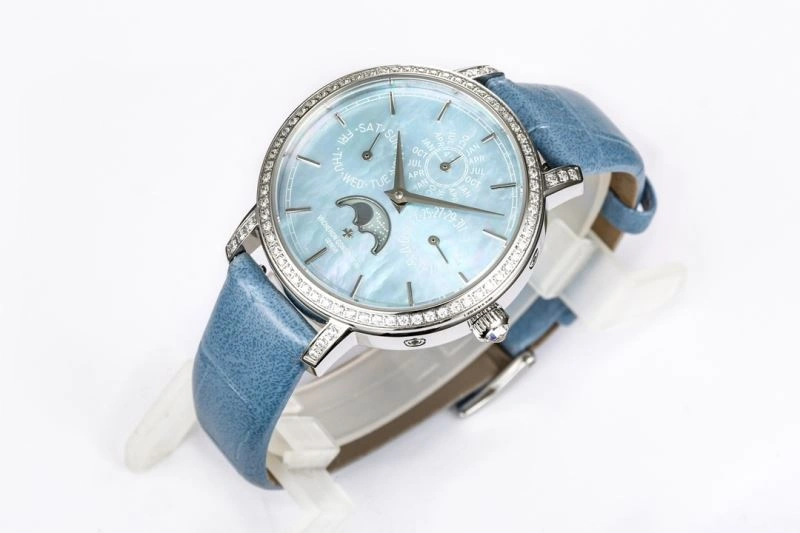 VACHERON CONSTANTIN Watches StreetReady 205654