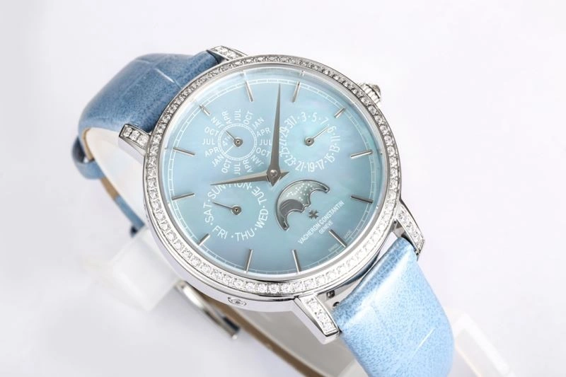 VACHERON CONSTANTIN Watches StreetReady 205654