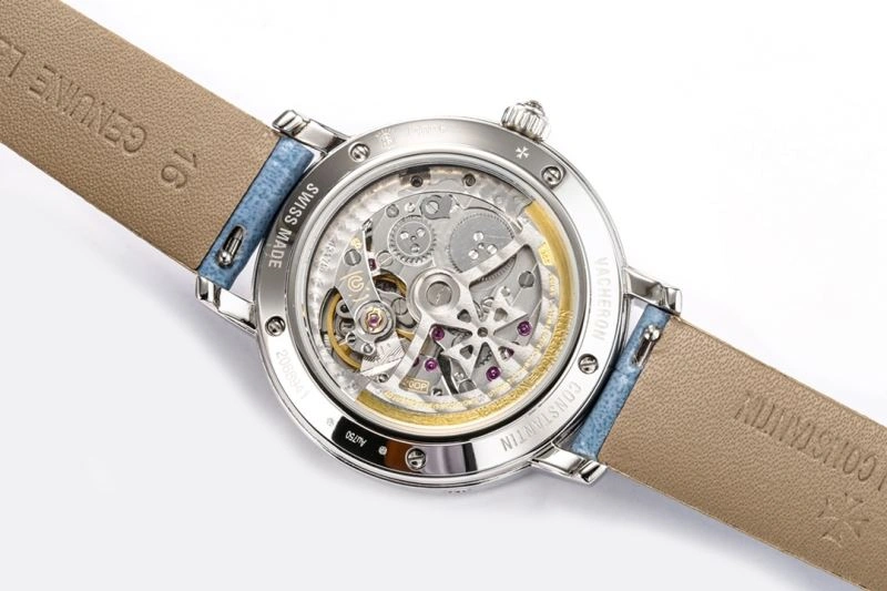 VACHERON CONSTANTIN Watches StreetReady 205654
