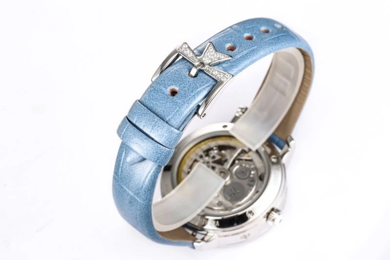 VACHERON CONSTANTIN Watches StreetReady 205654