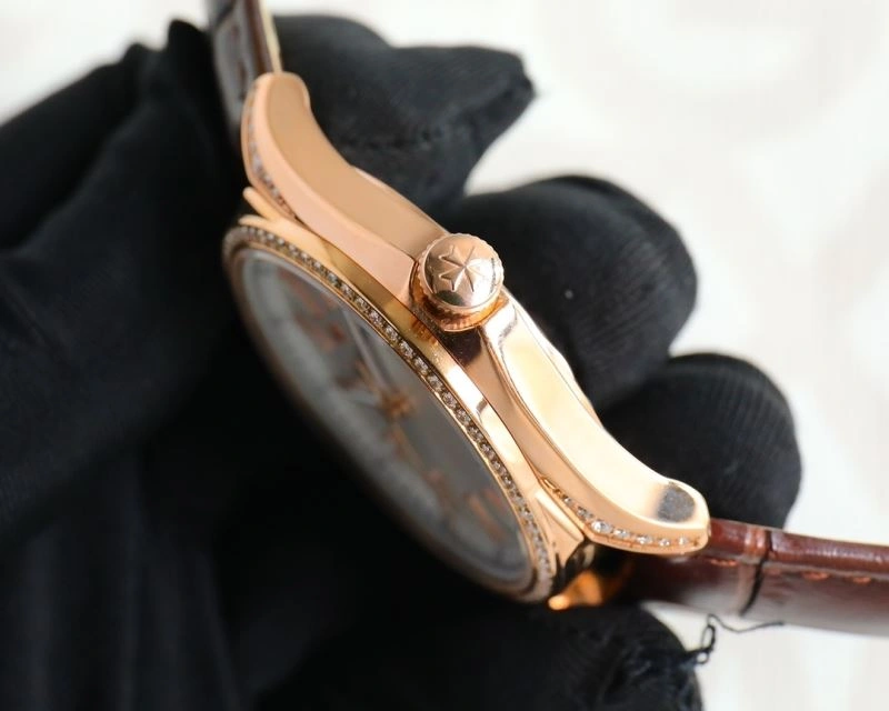 VACHERON CONSTANTIN Watches Snug 205628