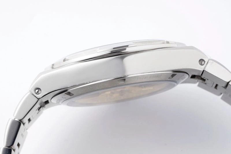 SportInspired VACHERON CONSTANTIN Watches 205594