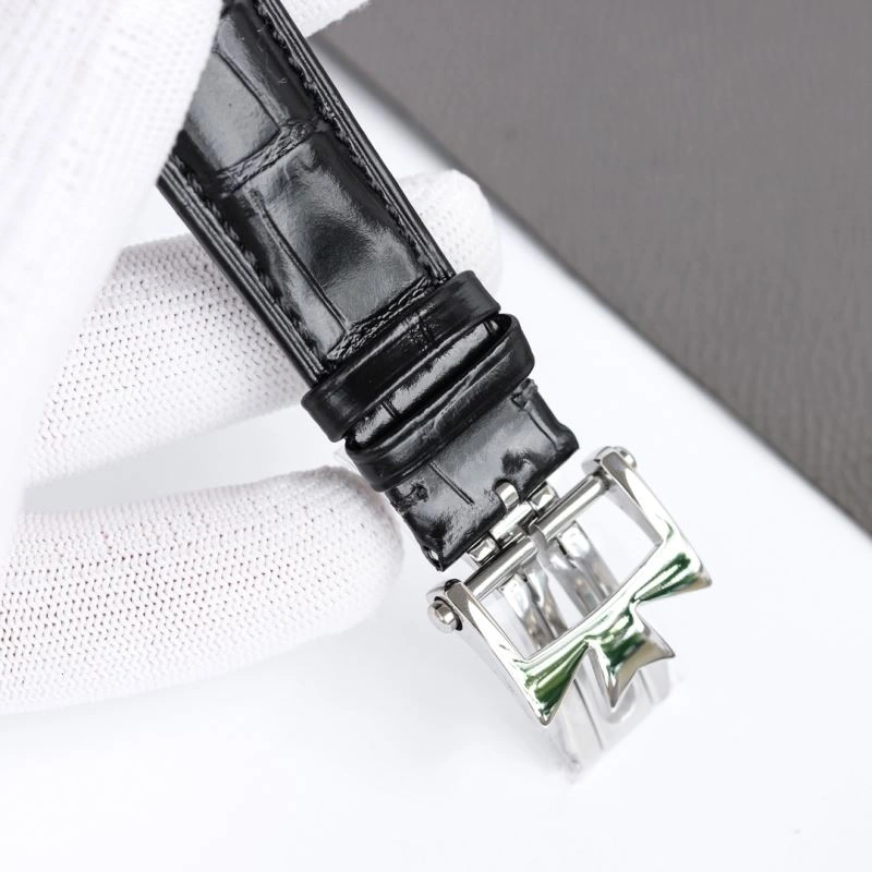 UrbanChic VACHERON CONSTANTIN Watches 205588