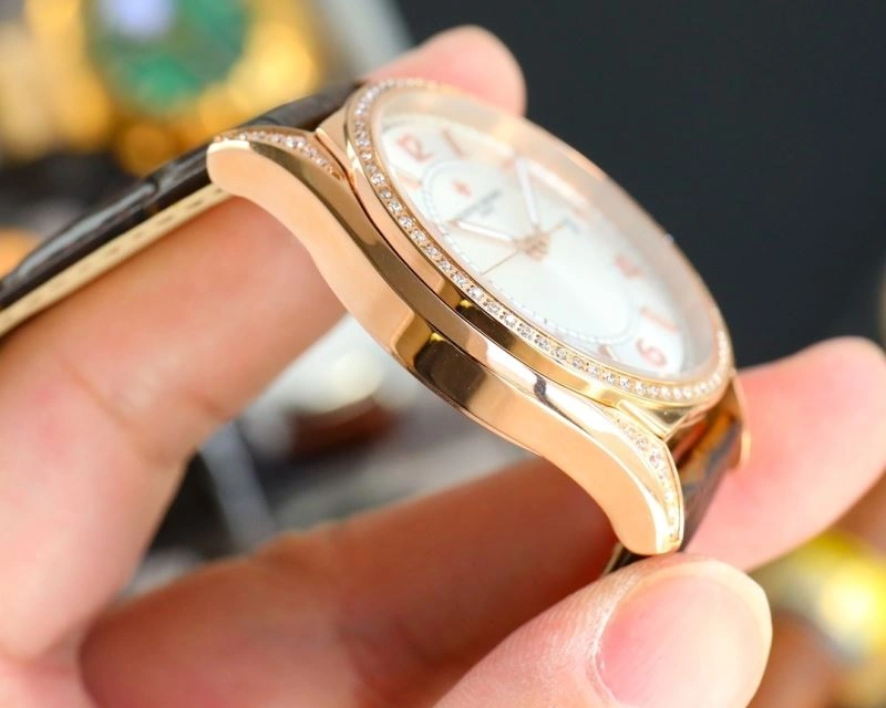 VACHERON CONSTANTIN Watches ZipUp 205527