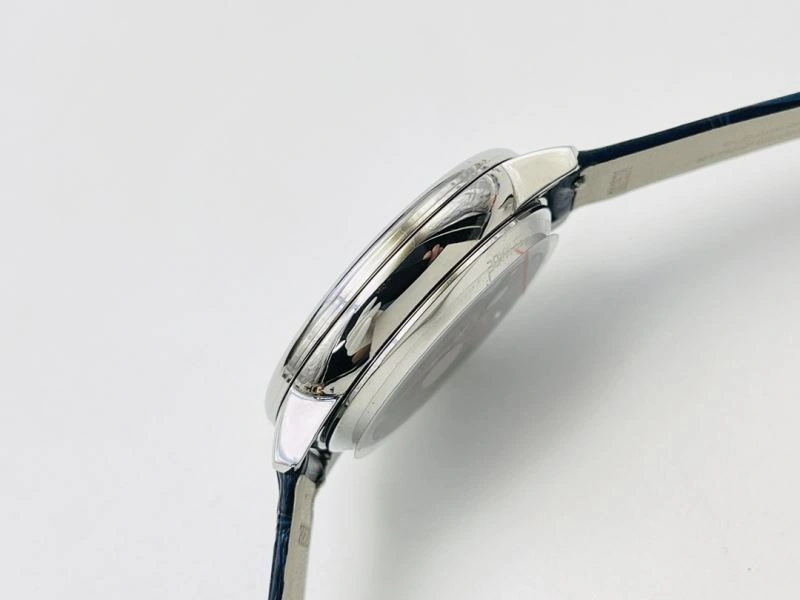 Functional VACHERON CONSTANTIN Watches 205471