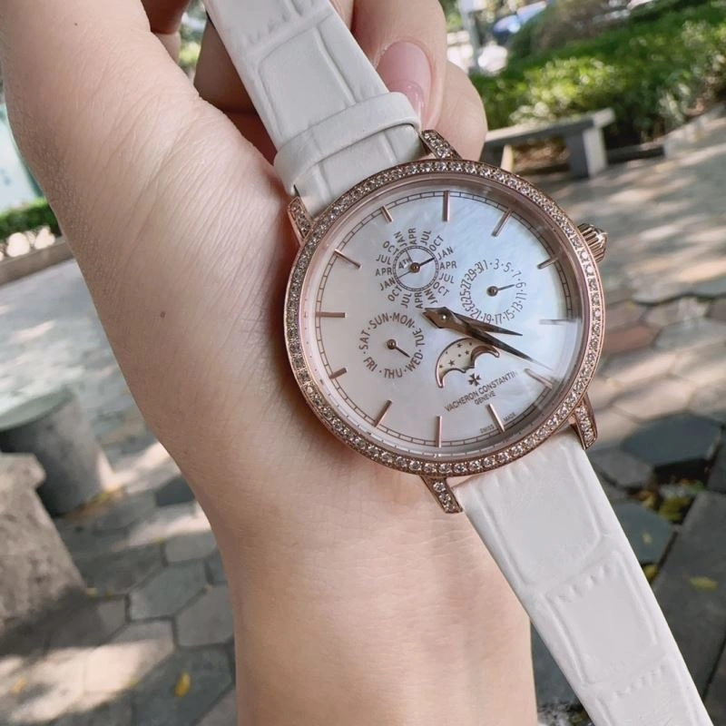 Contemporary VACHERON CONSTANTIN Watches 205457