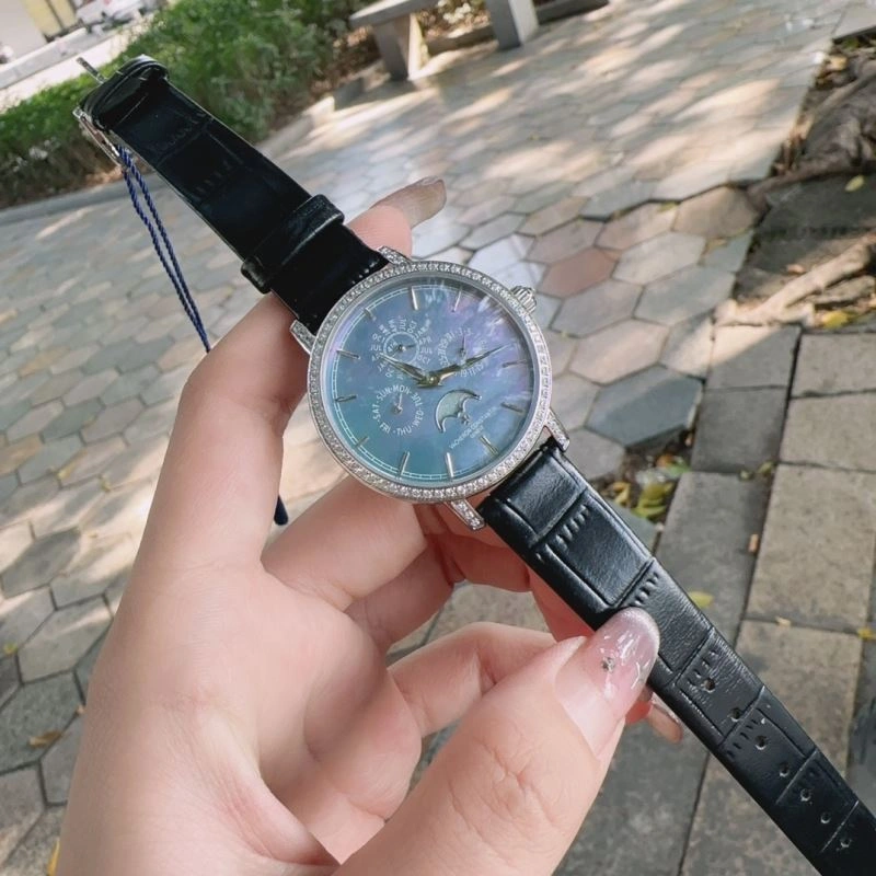 Practical VACHERON CONSTANTIN Watches 205456
