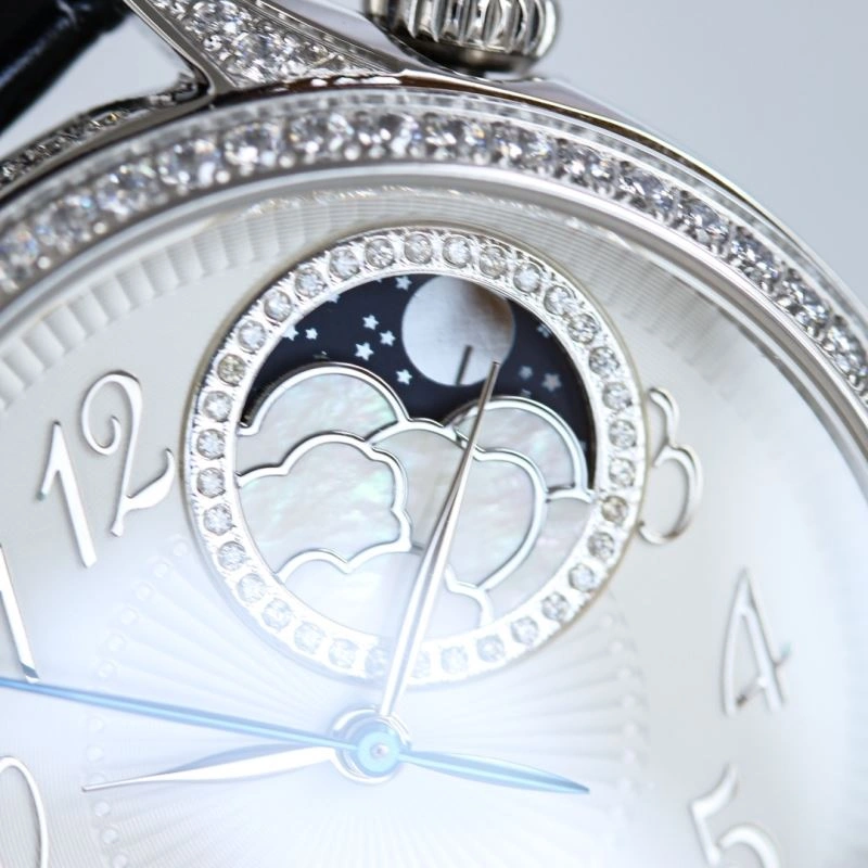 UrbanChic VACHERON CONSTANTIN Watches 205438