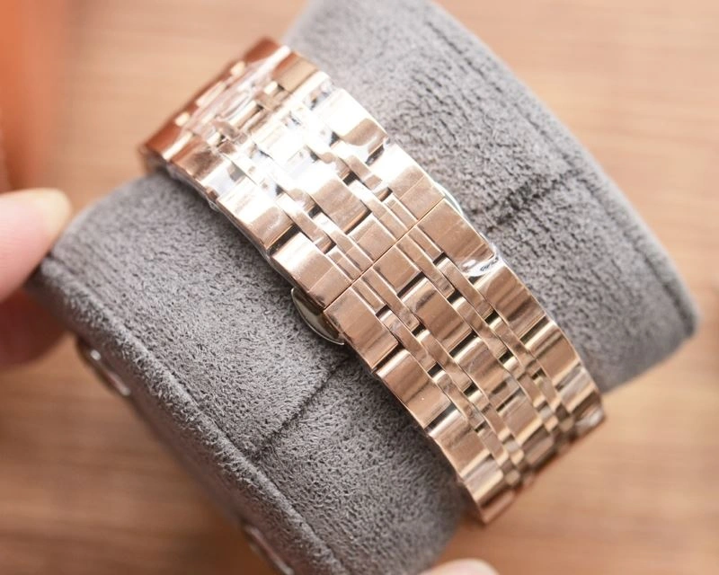 Compact VACHERON CONSTANTIN Watches 205452